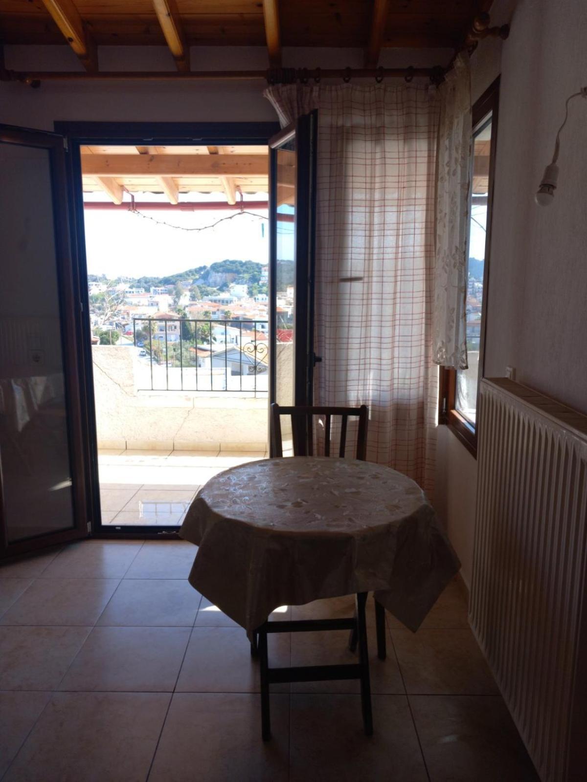 Katerinas Apartmens Скиатос Екстериор снимка
