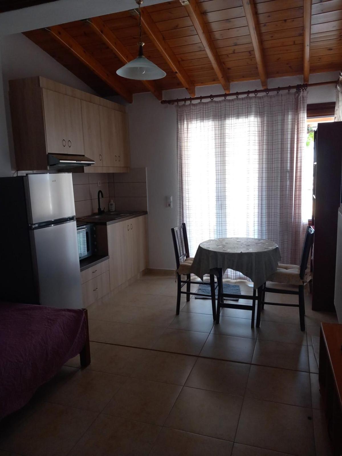 Katerinas Apartmens Скиатос Екстериор снимка