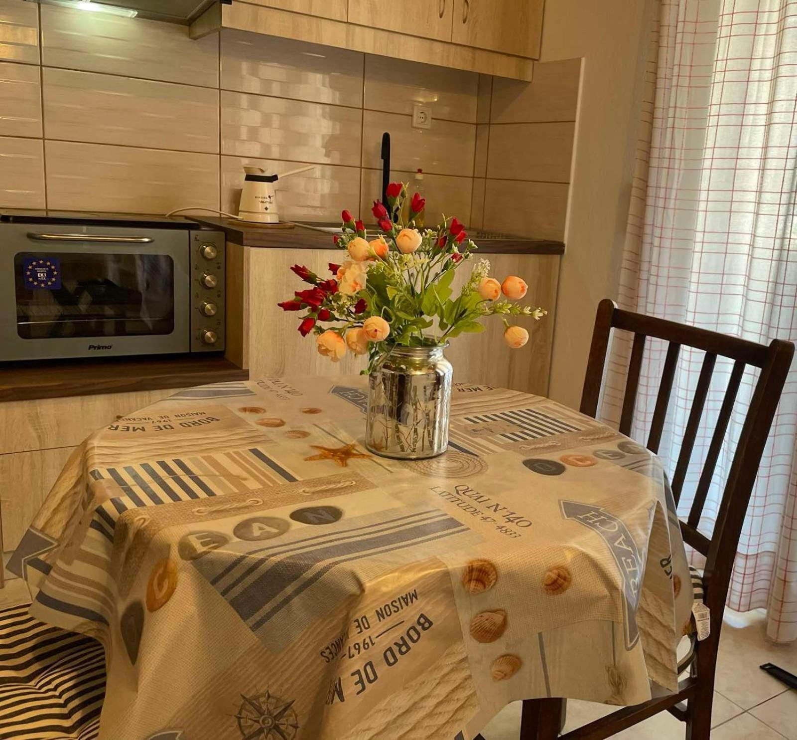 Katerinas Apartmens Скиатос Екстериор снимка